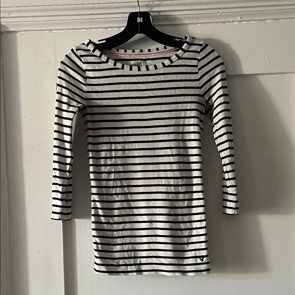 American Eagle Outfitters Black and White Striped Long Sleeve Tee